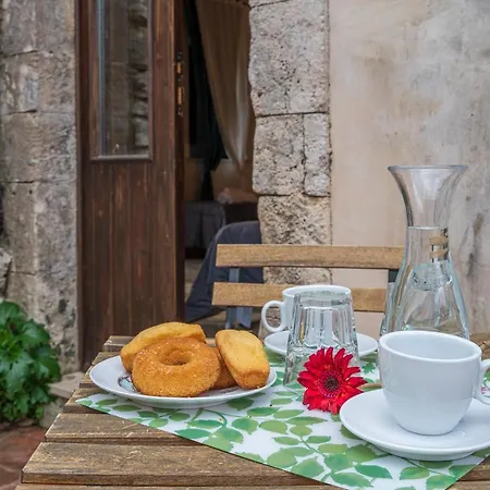 Kypeiros - Sicily * Noto