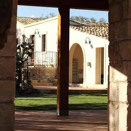 Kypeiros - Sicily Farm stay